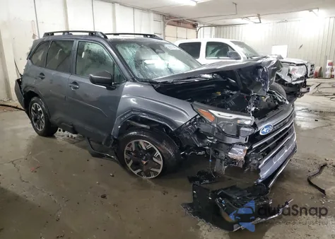 2025 Subaru Forester Premium из США, поврежденный, VIN JF2SLDBC9SH528821